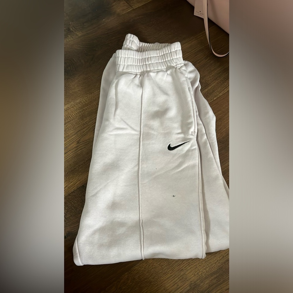 Nike Sweatpants